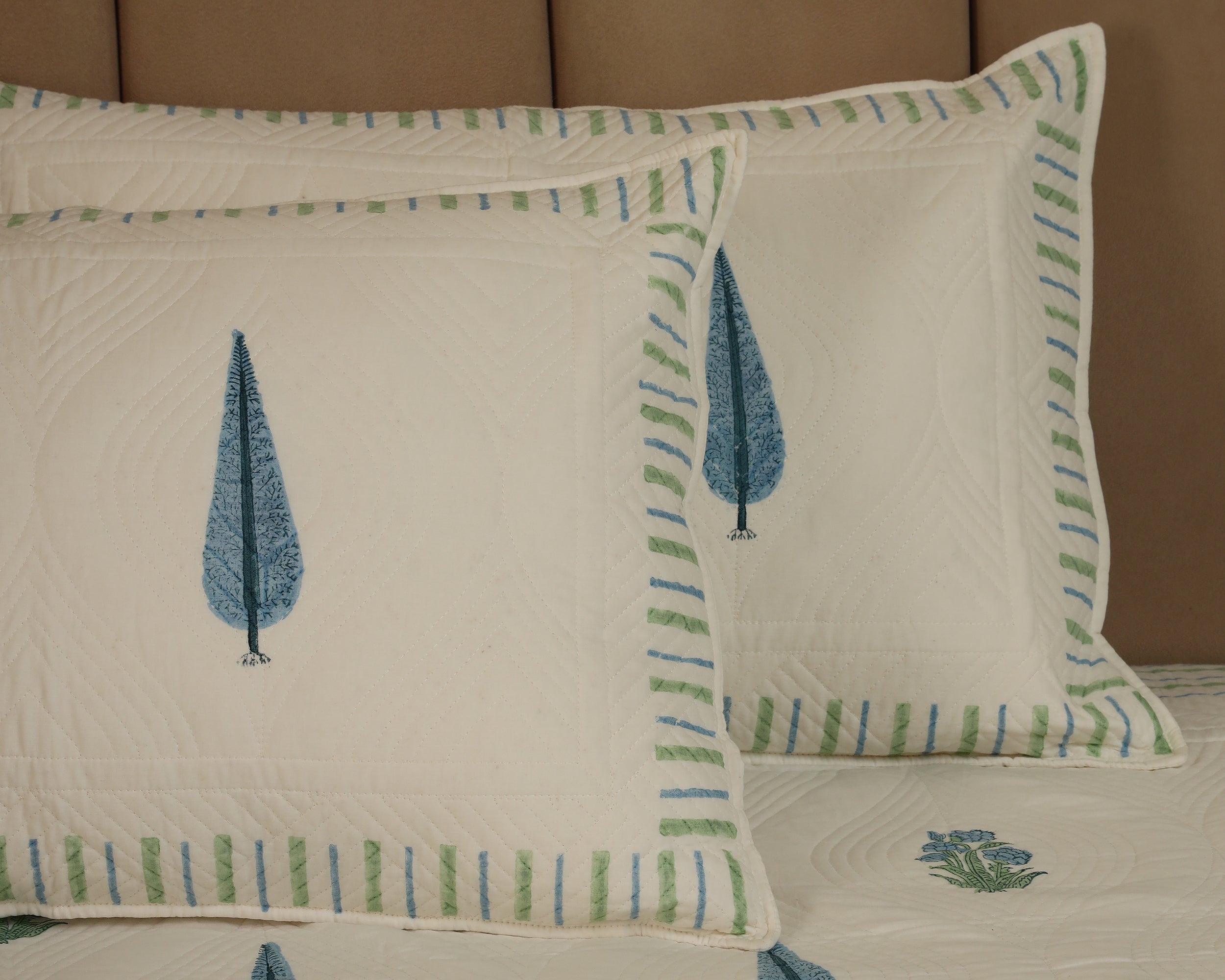 Bagh-e-Neel Quilted Bedcover with Cushion Covers